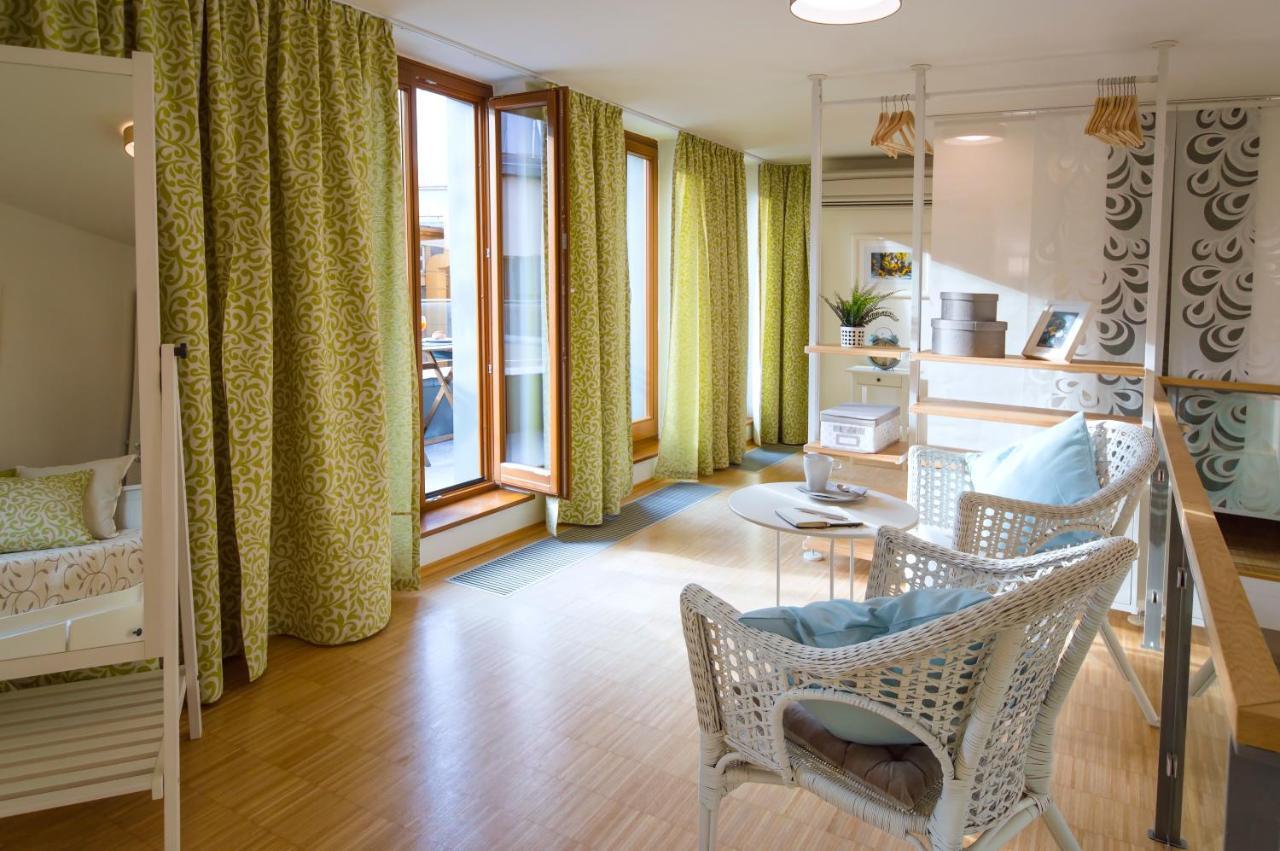 Modern Apartment Charvatova Prag Eksteriør billede